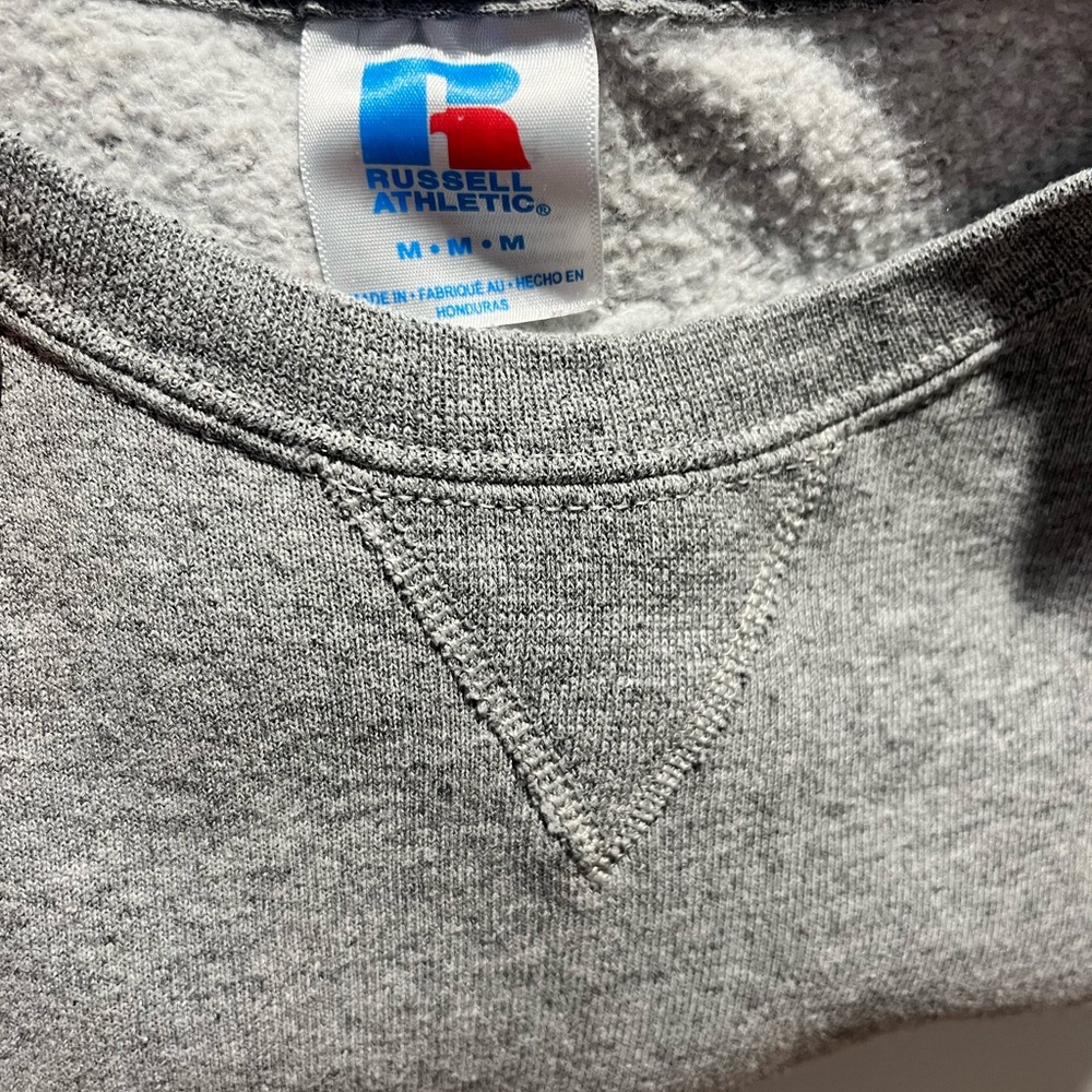 Vintage Russell Athletic Sweatshirt‎ Gray Pullover Crewneck Medium - Picture 7 of 7
